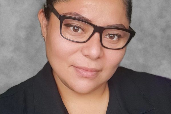 Cristina Parra headshot