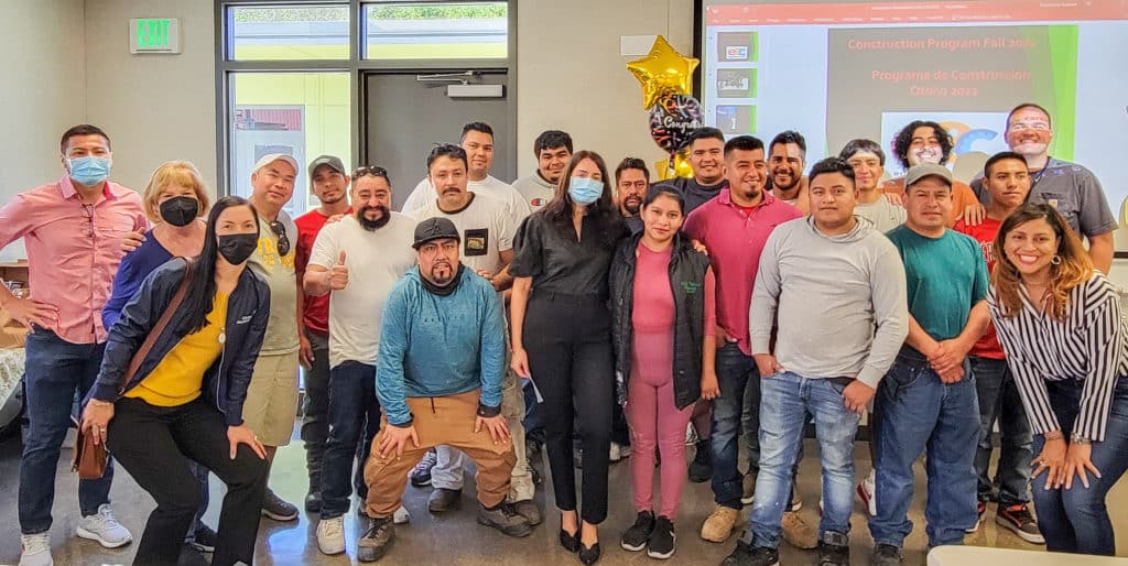 A class photo of the workforce graduation. 